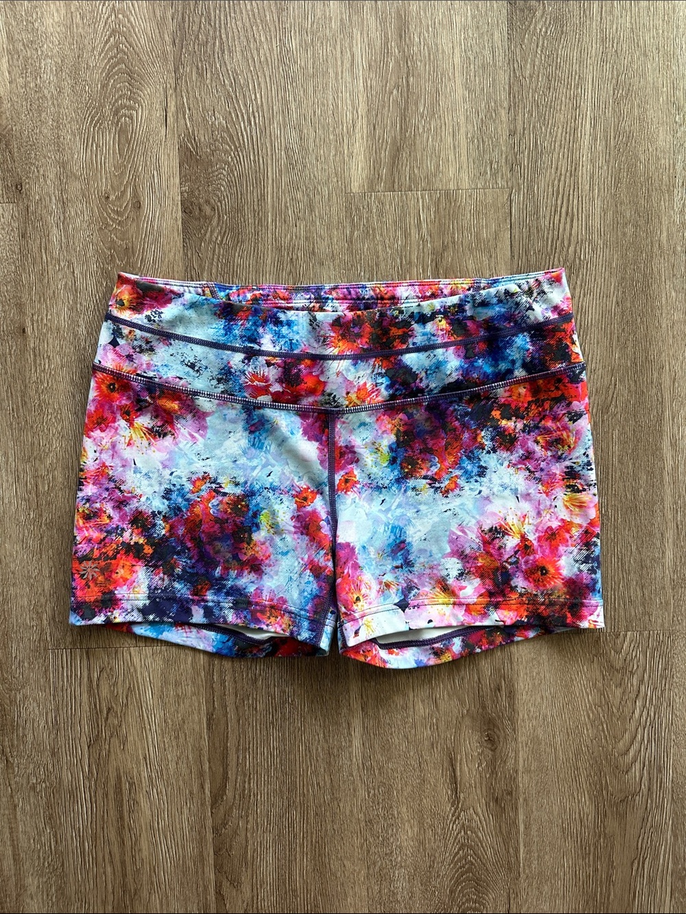 Athleta‎ Shorts Multi Color Flower Large Activewear Fitted